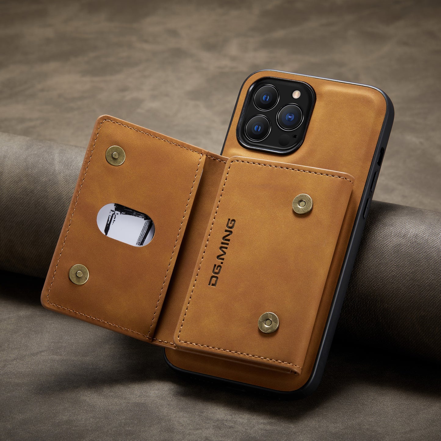 Maglet™ - iPhone Leather Case with Magnetic Wallet